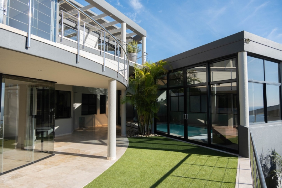To Let 5 Bedroom Property for Rent in Llandudno Western Cape